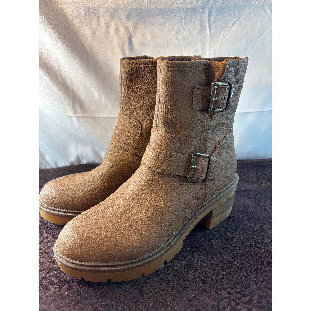 b.o.c. Born Concept Tan Pebbled Moto Ankle Boots Buckle Block Heel Size 9 M